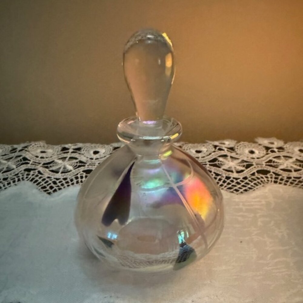 Sylvestri  Art Glass Gold Aurene Bleeding Heart Perfume Bottle